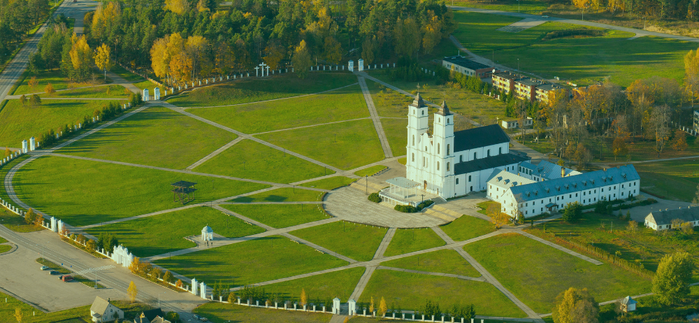 Būs papildu autobusu reisi uz Vissvētākās Jaunavas Marijas Debesīs uzņemšanas svētkiem Aglonā